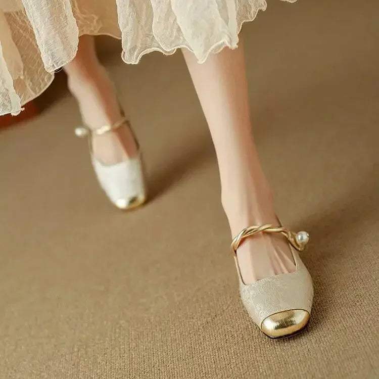 Eirene - Ballet-style Shoes