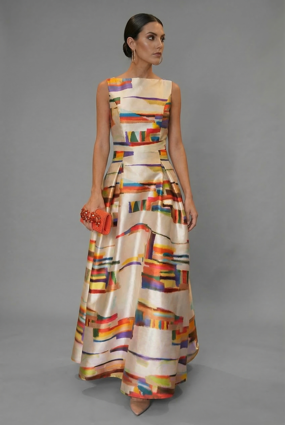 Gretána | Radiant Sleeveless Maxi Dress