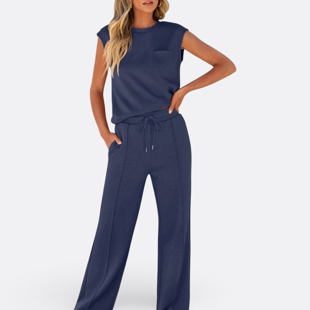 Iris - Comfortable Everyday Outfit Set Made from Soft Material