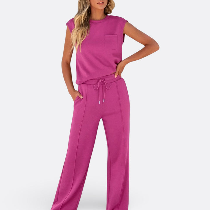 Iris - Comfortable Everyday Outfit Set Made from Soft Material