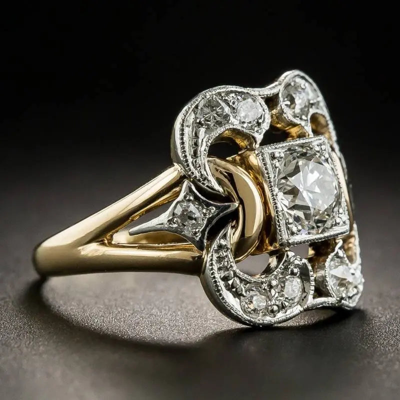 Margarete - Vintage gold ring with zirconia