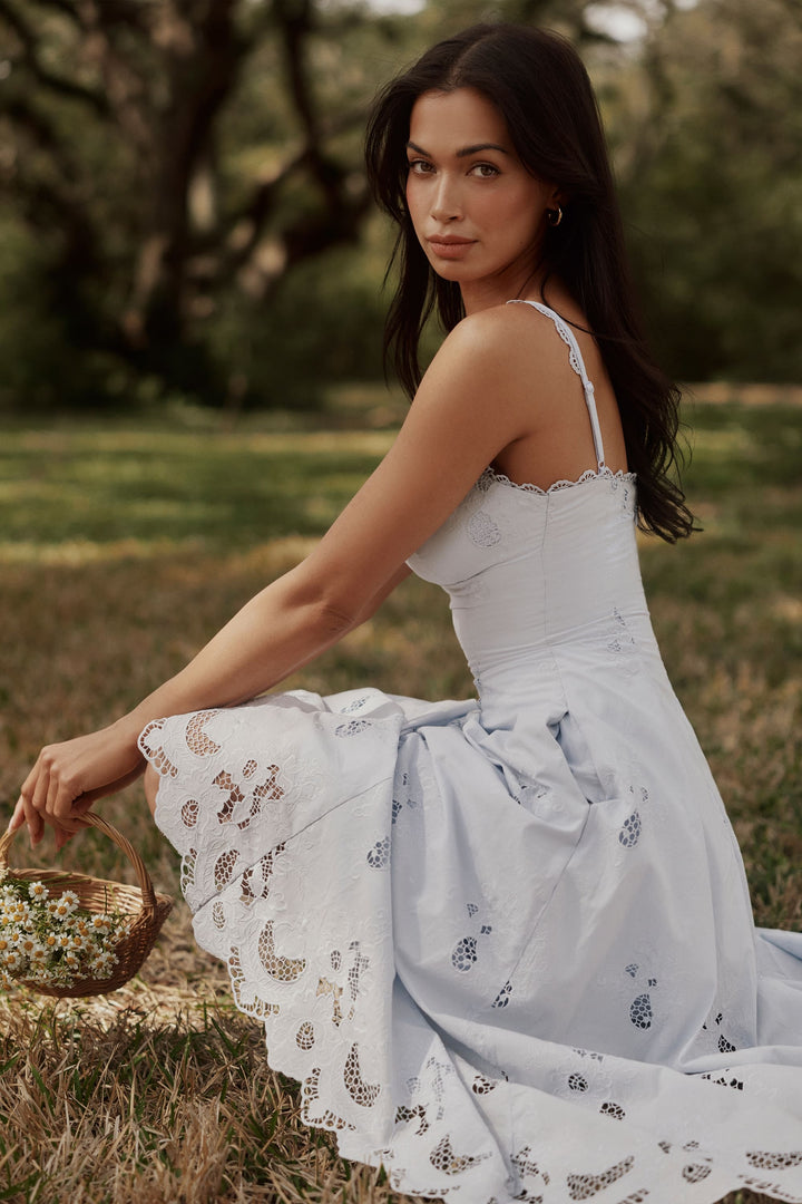 Natalia - Elegant Maxi Dress for Every Occasion