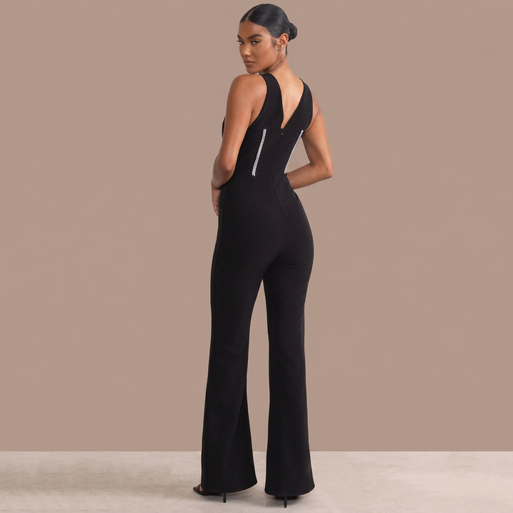 Noemia – Black dress with elegant structure and shimmering details