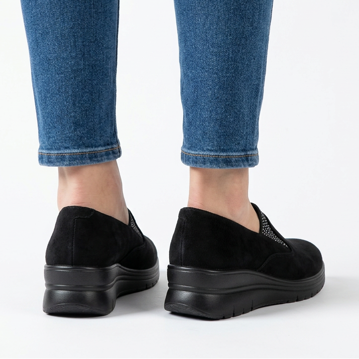 Timeless Women's Loafers Offered in Five Stylish Colors