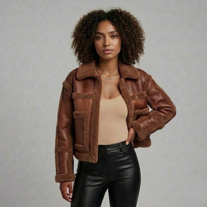 Reversible Short Jacket with a Wide Collar