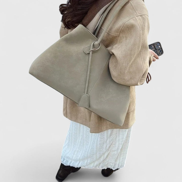 Nausicaa - Maxi bag with refined design and spacious capacity
