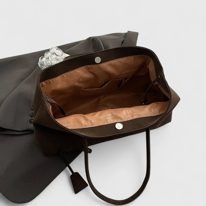 Nausicaa - Maxi bag with refined design and spacious capacity