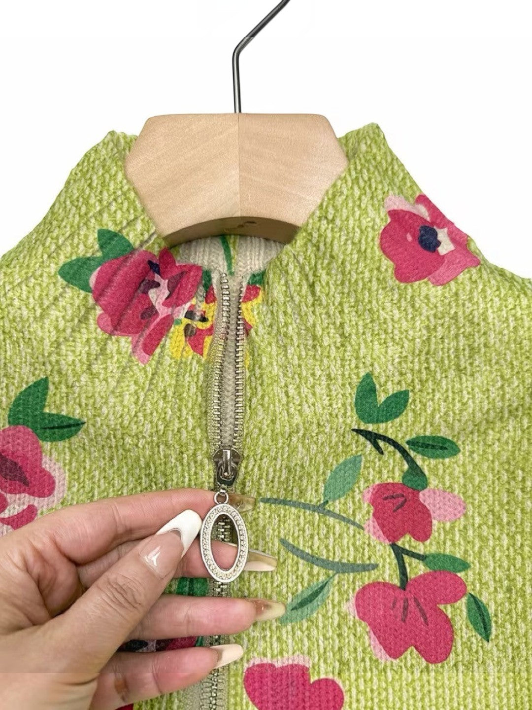 Elke | Green Cardigan with Floral Design