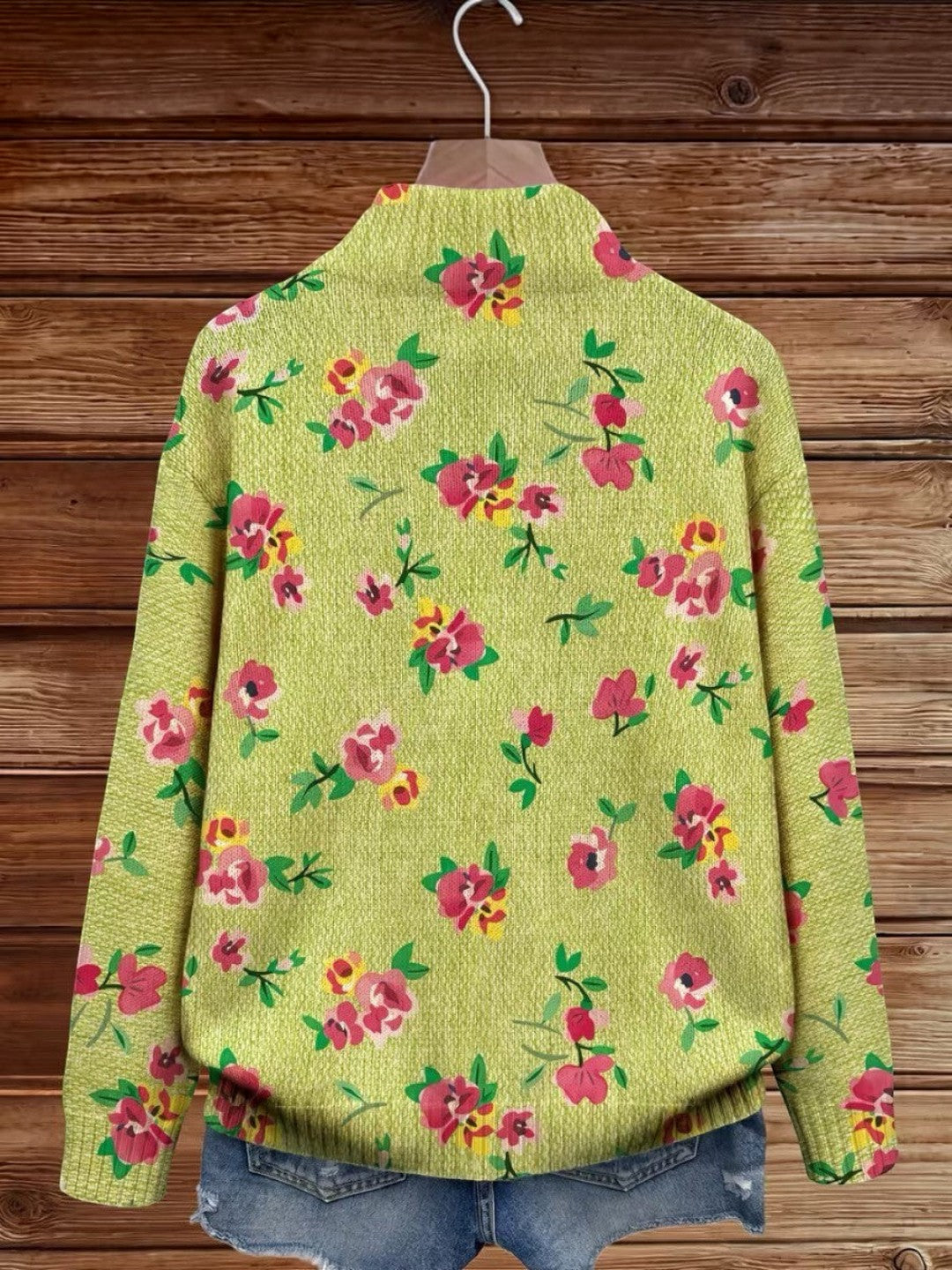 Elke | Green Cardigan with Floral Design