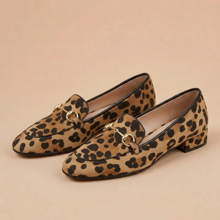 Chrysoúla - Moccasins with Metallic Fastening - Classic Style with Comfort