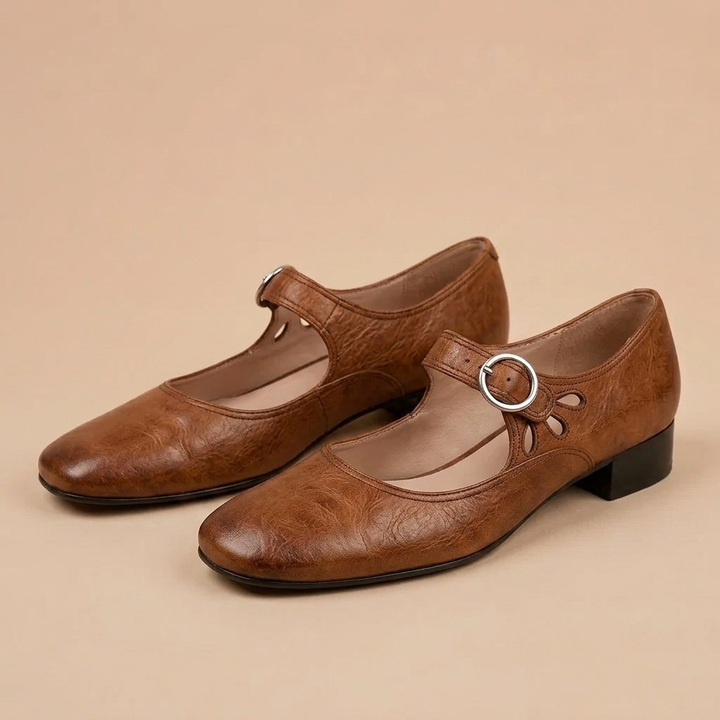 Leni – Shoes with Sharp Heels