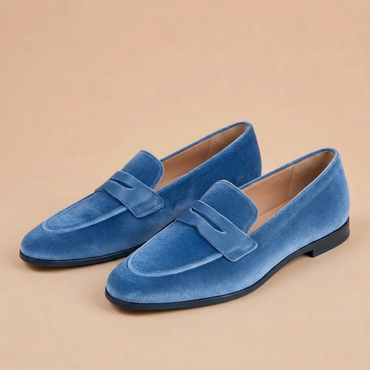 Louise™ | Moccasins in Soft Velvet
