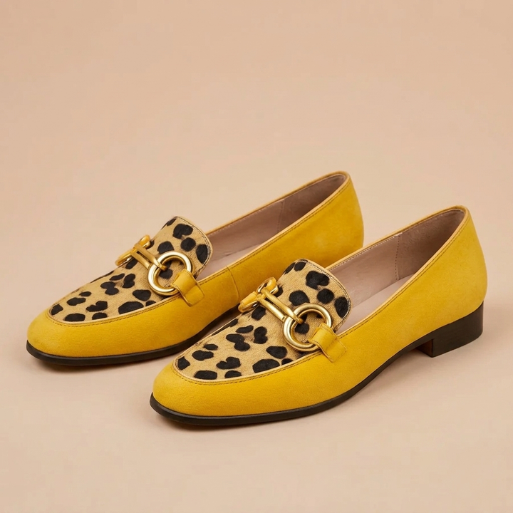 Sonia™ | Moccasins with Stylish Details