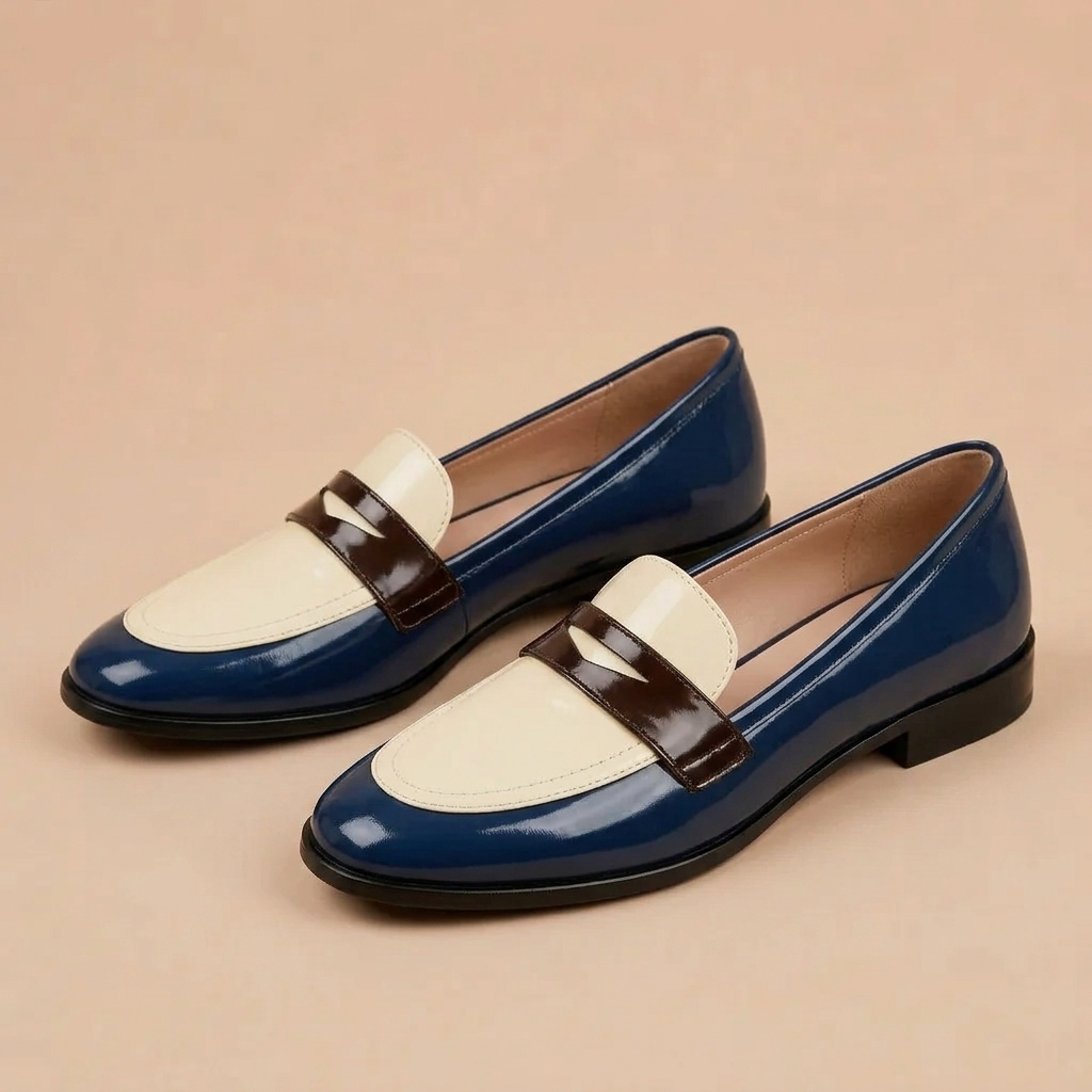Chrysoúla Two-Tone Moccasins – Style and Comfort for Every Day