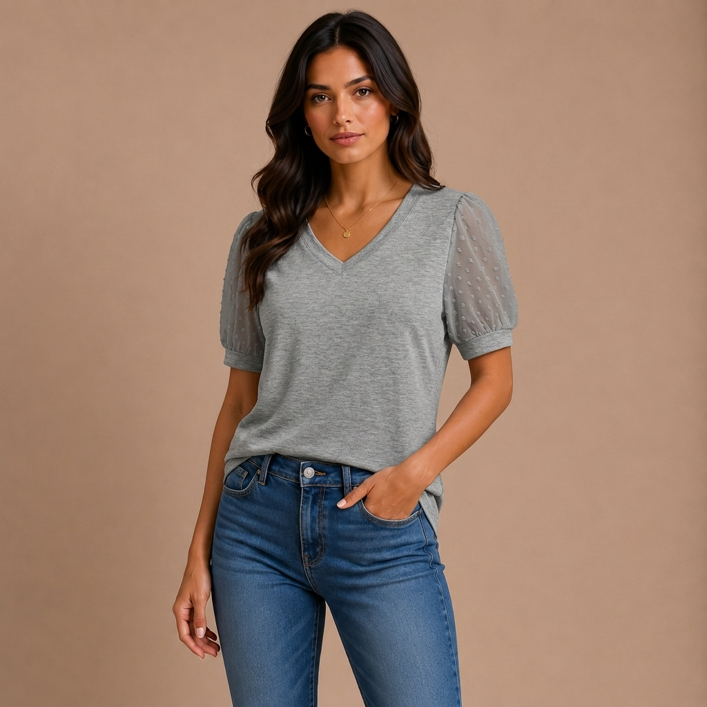 Lara | Elegant top with V neckline