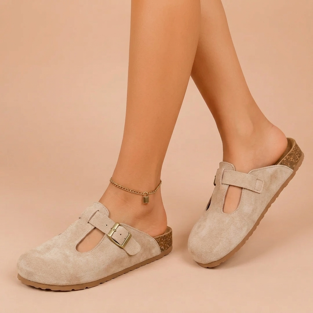 Têmis - Comfortable Clogs with Minimalist Buckle