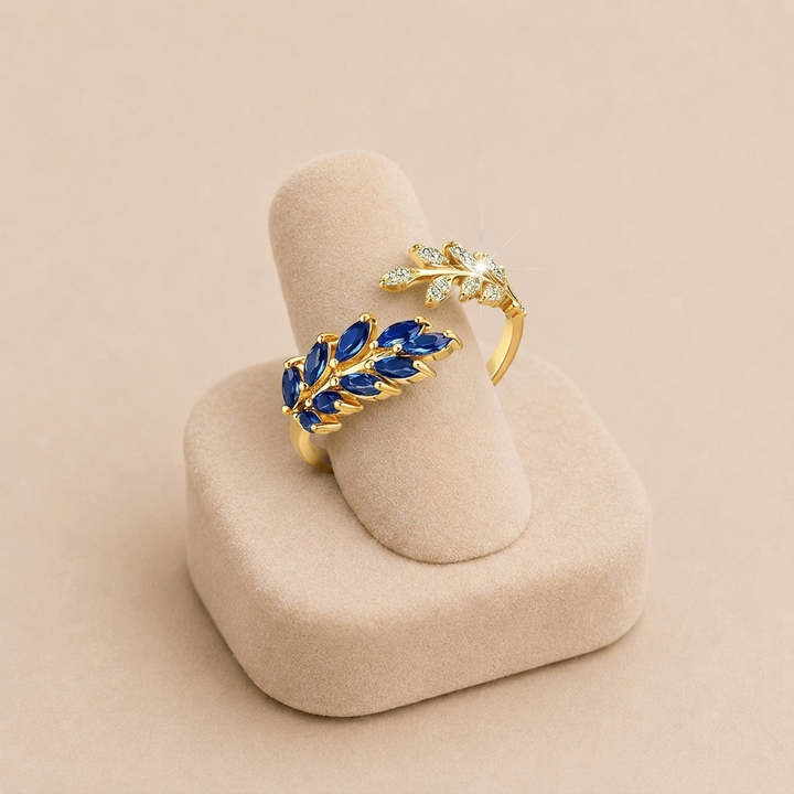 Aurelie – Rose Gold Ring with Blue Stone in the Centre