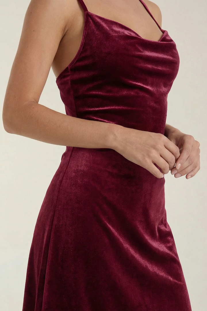 Radmila | Sleek Mini Dress with Delicate Straps