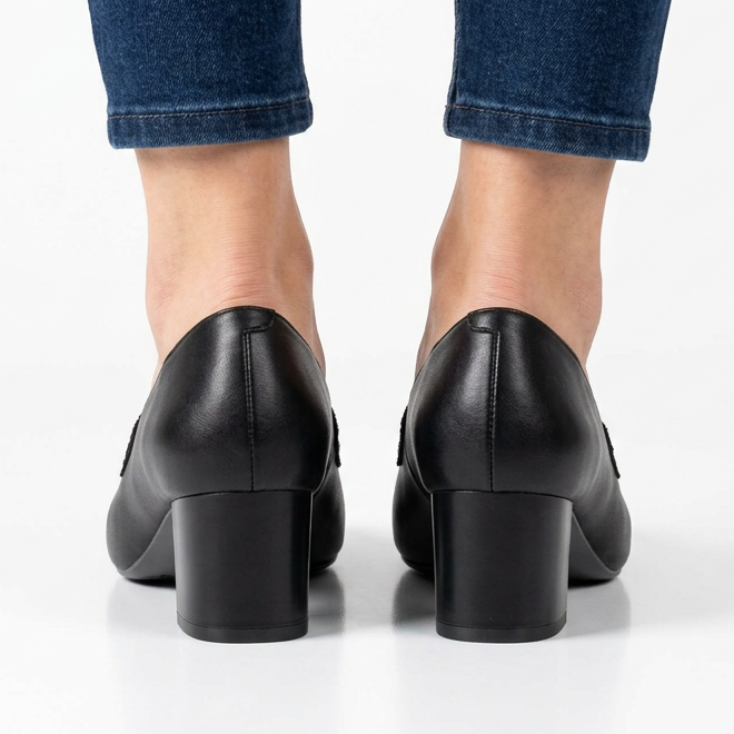 Timeless High-Heeled Loafers