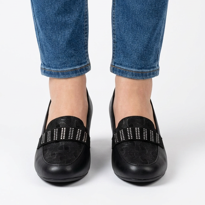 Timeless High-Heeled Loafers
