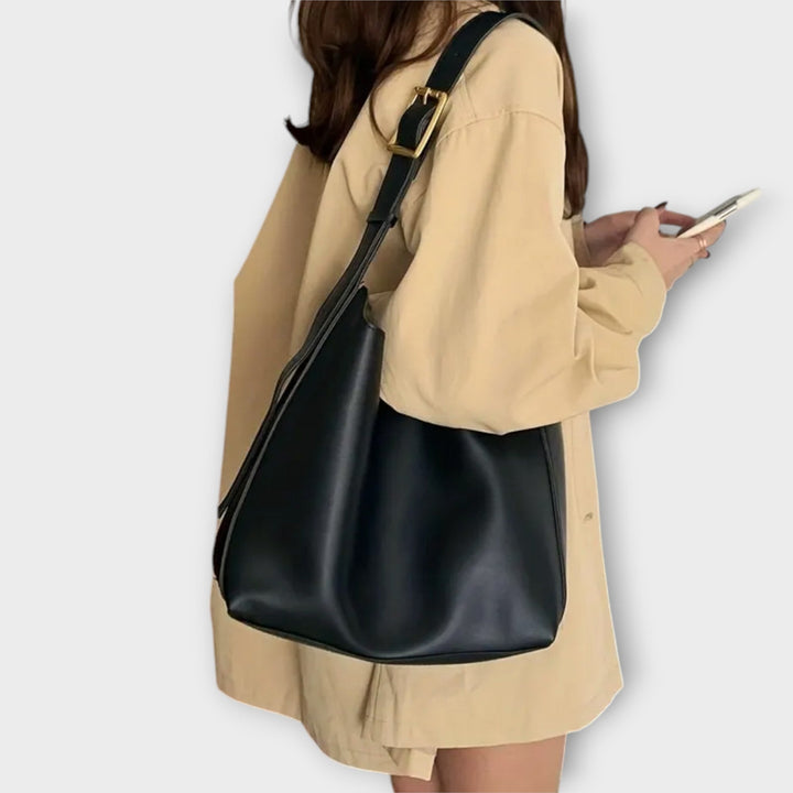 Light Shoulder Bag