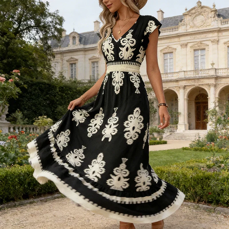 Candela | Long Baroque Dress with V Neckline
