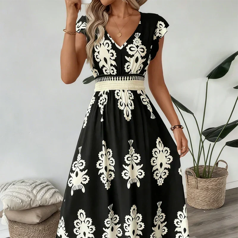 Candela | Long Baroque Dress with V Neckline