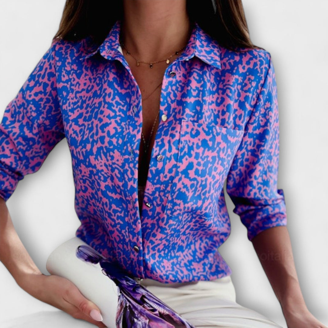 Romina - Classic Collared T-Shirt